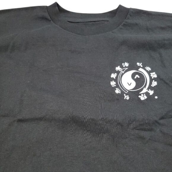 NWOT New RVCA Shirt Size Large Regular Fit Bruce Lee Eighty Years Graphic Shirt - Picture 3 of 6